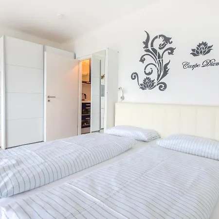 Apartment A610 *